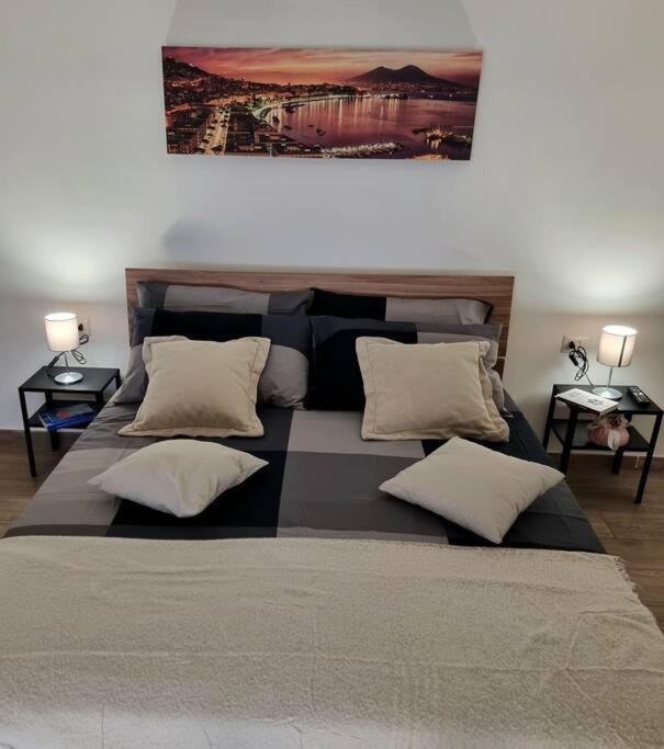 Casa Comoda E Centrale In Quartiere Storico Di Napoli Extérieur photo