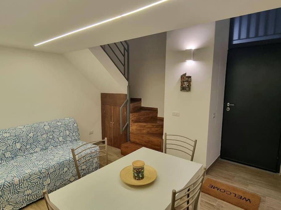 Casa Comoda E Centrale In Quartiere Storico Di Napoli Extérieur photo