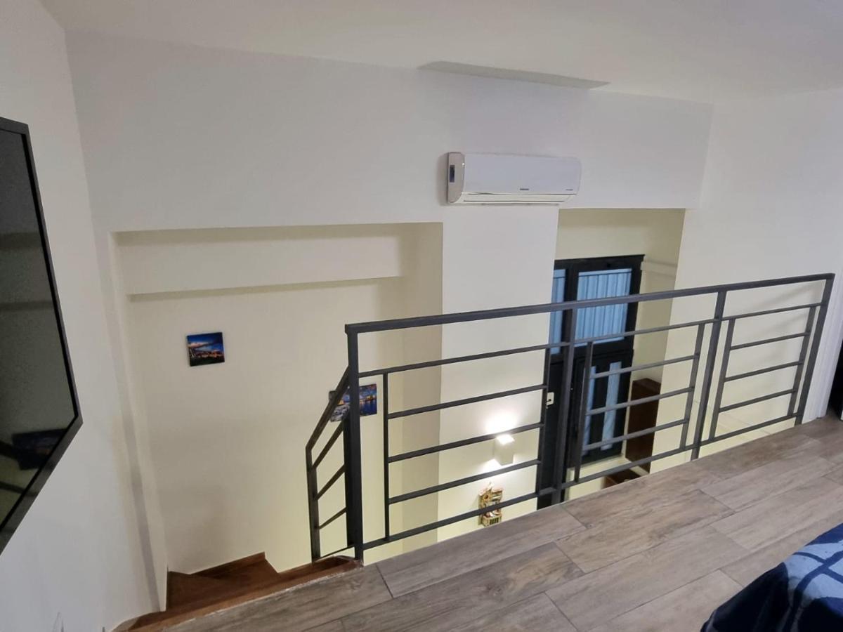 Casa Comoda E Centrale In Quartiere Storico Di Napoli Extérieur photo