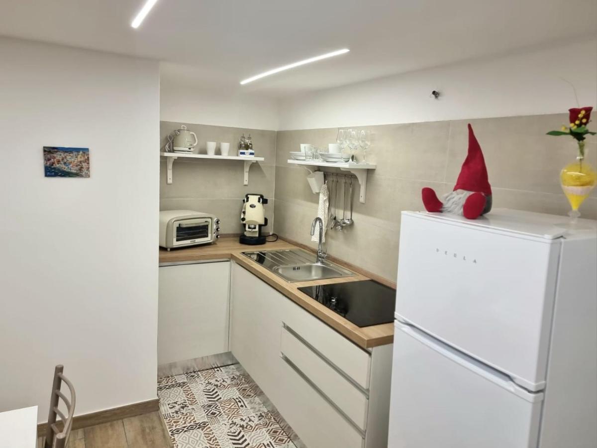 Casa Comoda E Centrale In Quartiere Storico Di Napoli Extérieur photo